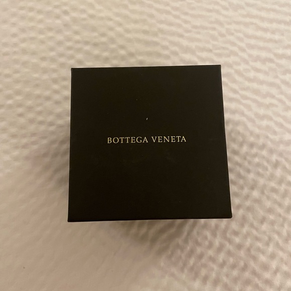 Bottega Veneta Blue Leather Airpods Case With Keychain Clip - Picture 4 of 7